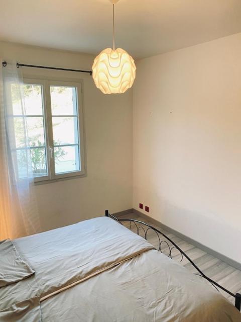 Jolie Maison De 110 M 2, Pour 6 Personnes, Au Calme, Avec Piscine Les Cordiers Esterno foto